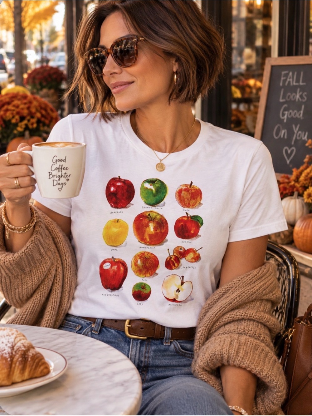 J CREW Apples Graphic Collector Tee 
Size XL